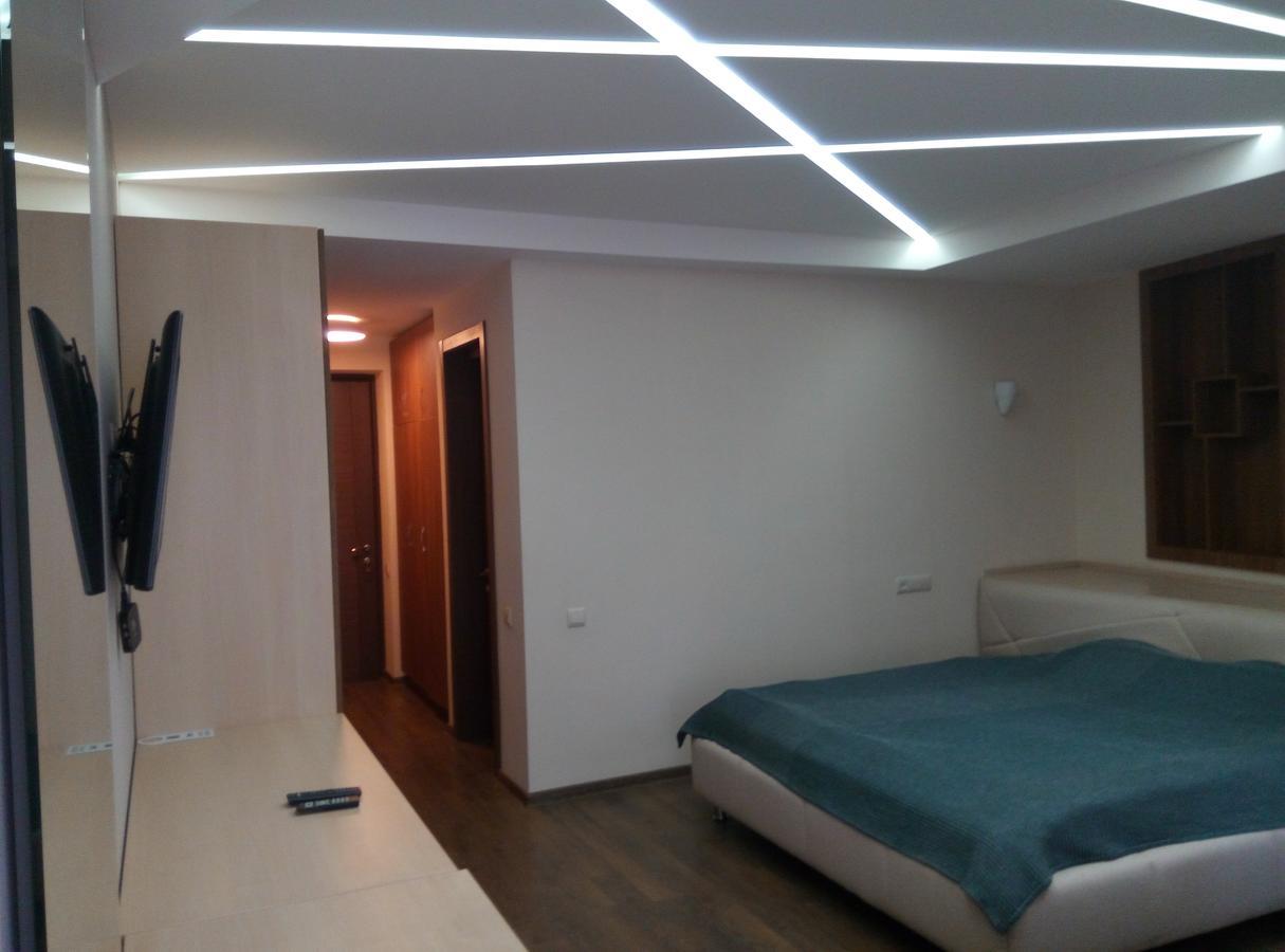 All Seasons Hotel On Freedom Square Tbilisi Exterior photo