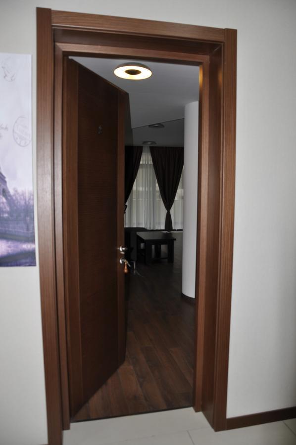 All Seasons Hotel On Freedom Square Tbilisi Exterior photo
